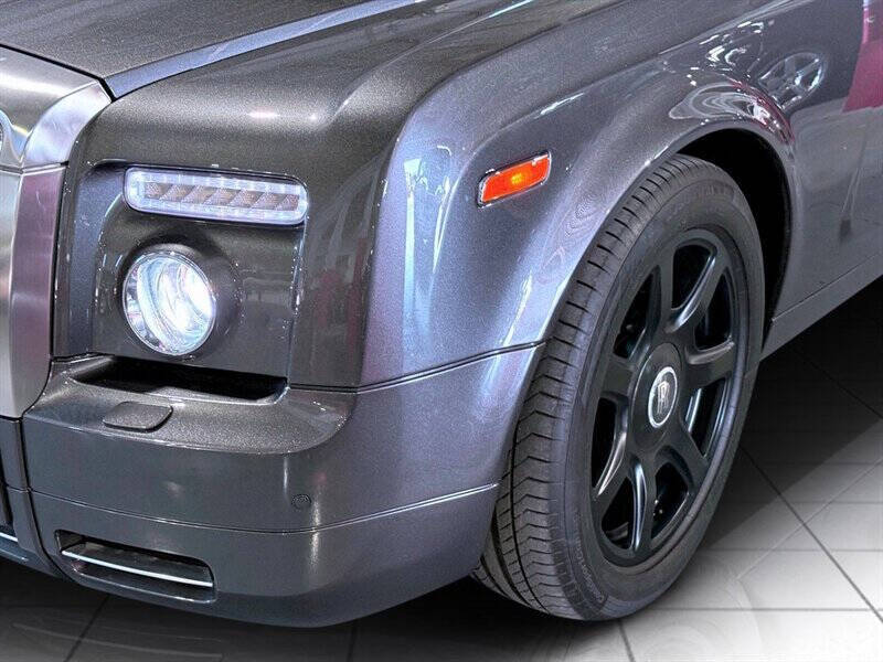 2012 Rolls-Royce Phantom Drophead Coupe 8