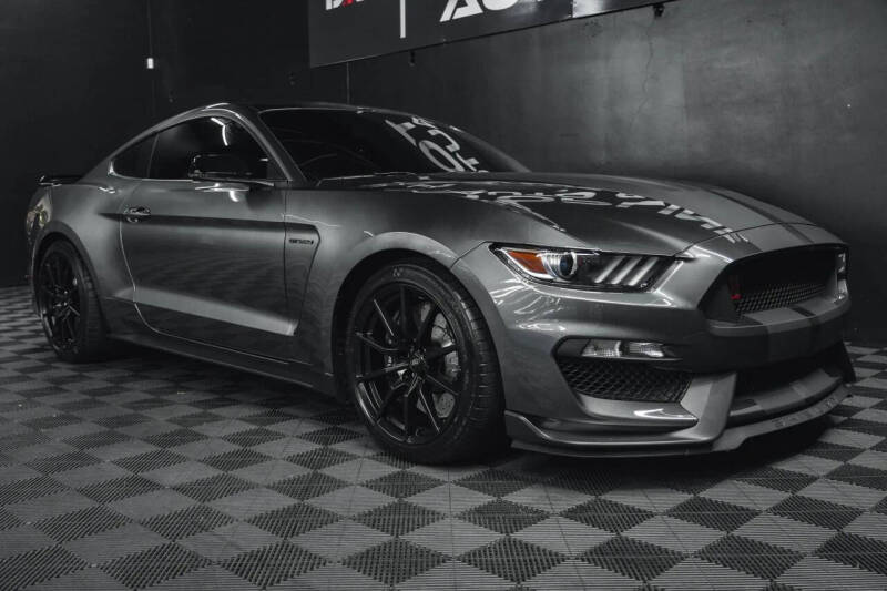 2017 Ford Mustang