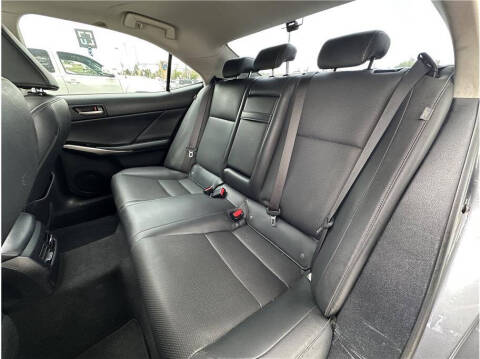 2017 Lexus IS 200t