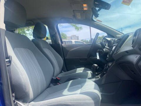 2013 Chevrolet Sonic LT Auto