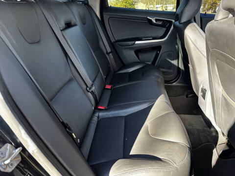 2015 Volvo XC60 T5 Drive-E Premier