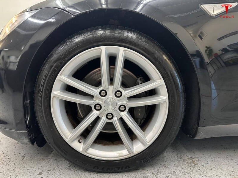 2013 Tesla Model S