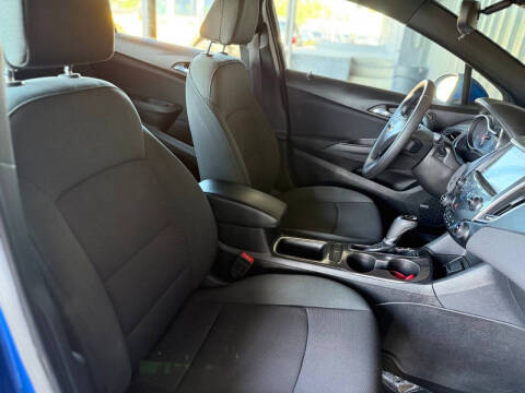 2017 Chevrolet Cruze LT Auto