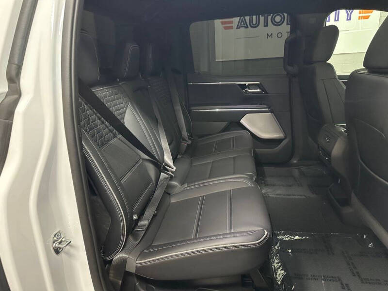 2025 GMC Sierra EV Denali