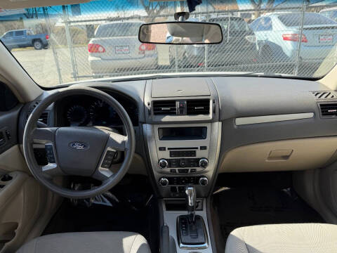 2012 Ford Fusion SE