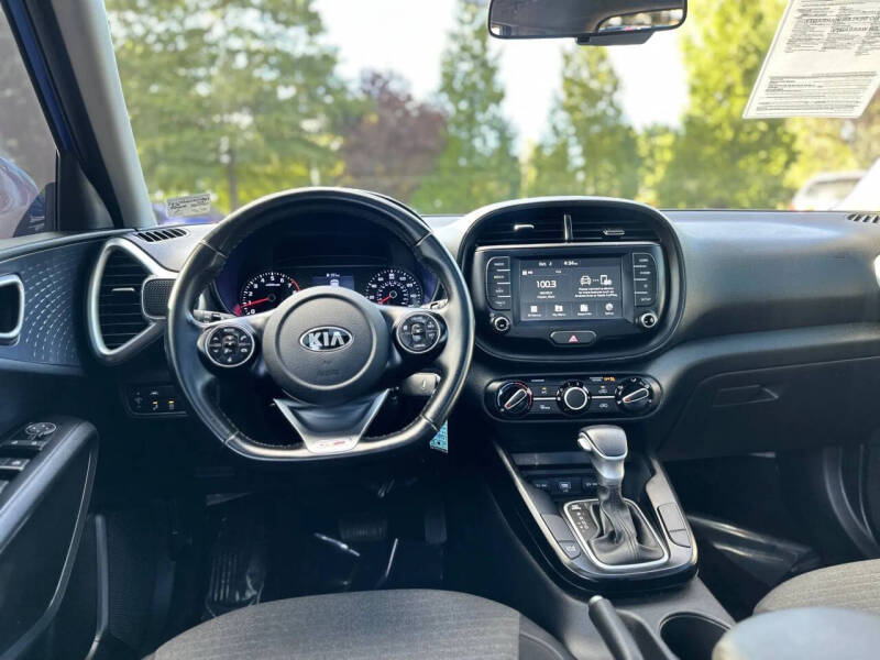 2021 Kia Soul GT-Line