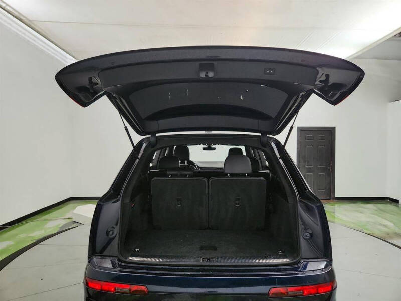 2017 Audi Q7 2.0T quattro Premium Plus