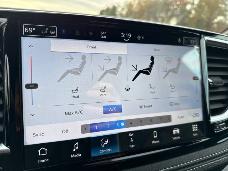 2026 Chrysler Pacifica Limited