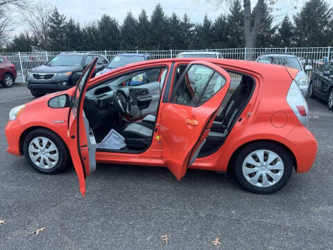 2012 Toyota Prius c Two