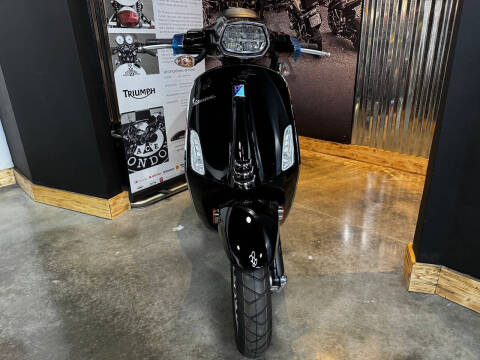 2023 Vespa Sprint 50 S