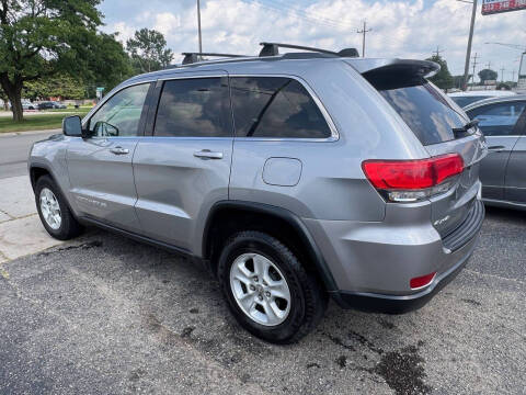 2016 Jeep Grand Cherokee Laredo