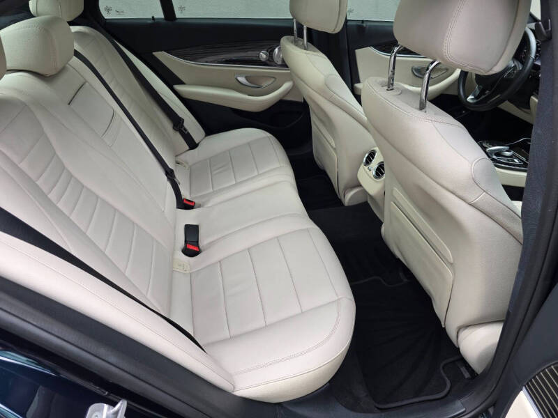2017 Mercedes-Benz E-Class E 300 4MATIC