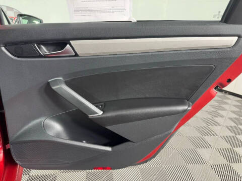 2022 Volkswagen Passat SE