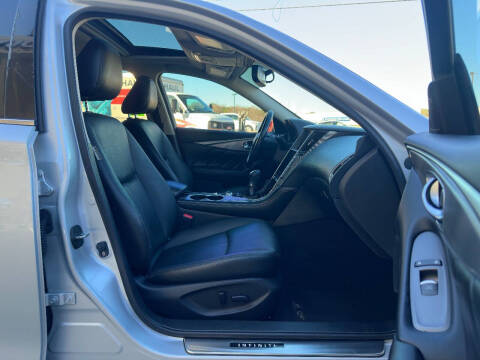 2016 Infiniti Q50 3.0T Premium