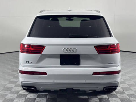 2018 Audi Q7 2.0T quattro Premium Plus