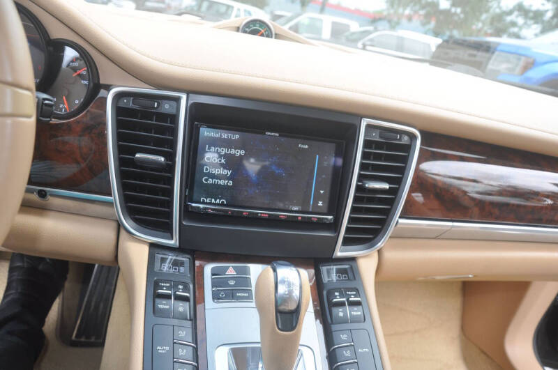 2013 Porsche Panamera