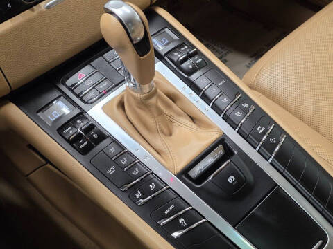 2016 Porsche Macan S