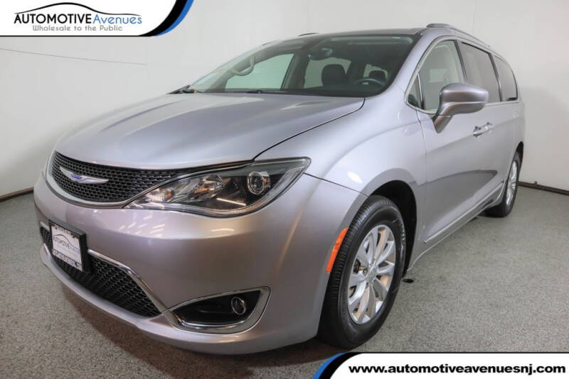 2018 Chrysler Pacifica Touring L