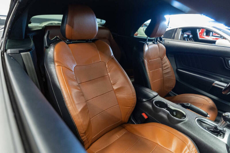 2020 Ford Mustang EcoBoost Premium