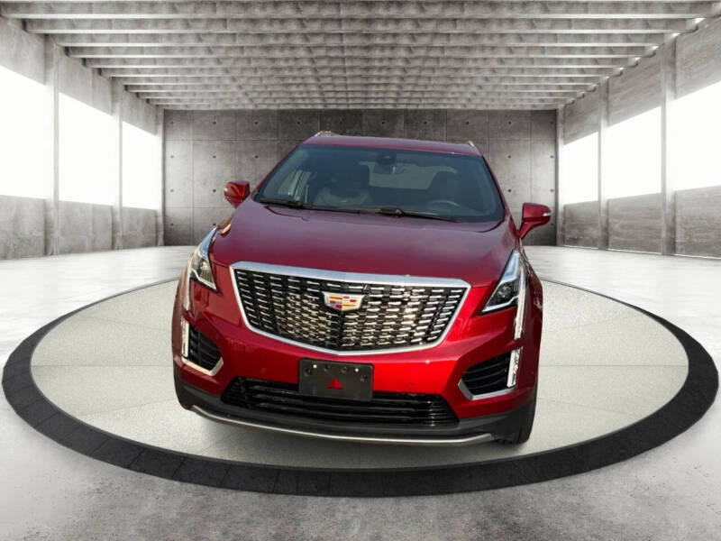 2022 Cadillac XT5 Premium Luxury