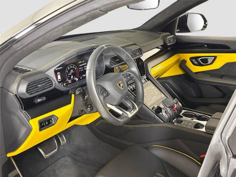 2024 Lamborghini Urus S