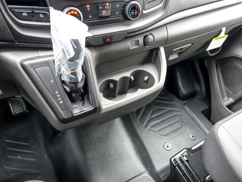 2025 Ford Transit