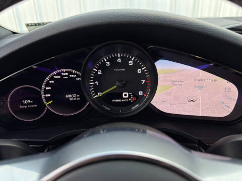 2022 Porsche Cayenne E-Hybrid