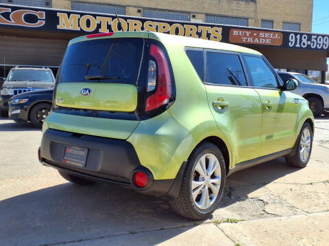 2015 Kia Soul +