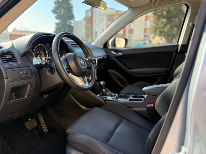2016 Mazda CX-5 Sport