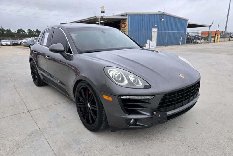 2015 Porsche Macan S