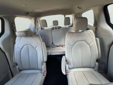 2021 Chrysler Voyager LXi