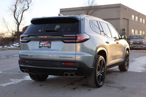2024 GMC Acadia Elevation