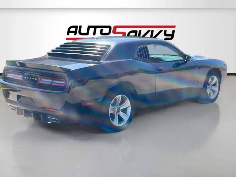 2021 Dodge Challenger SXT