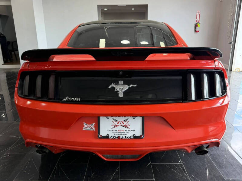 2015 Ford Mustang V6