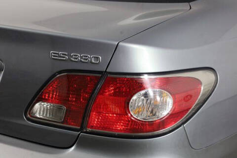 2004 Lexus ES 330