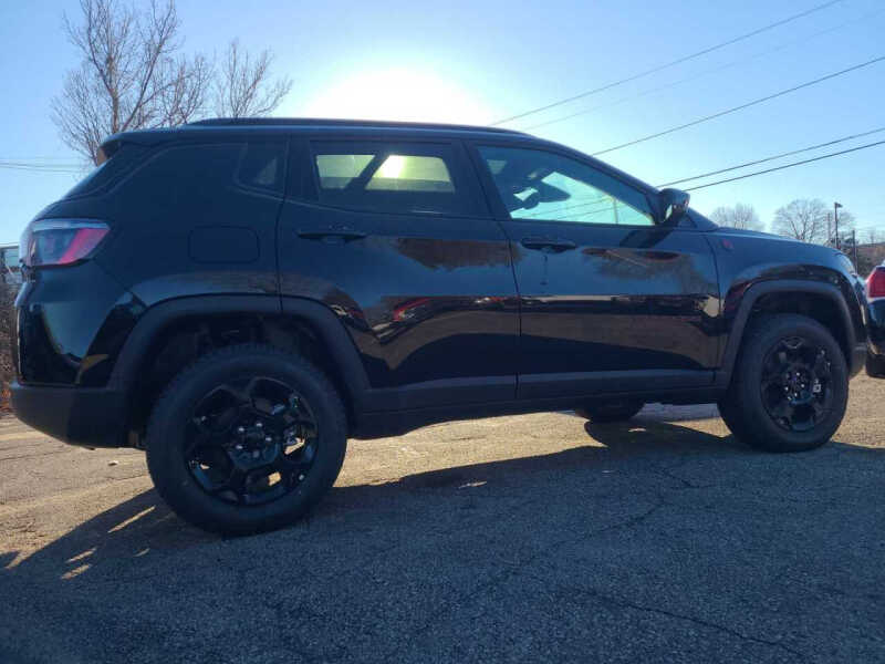 2024 Jeep Compass Trailhawk