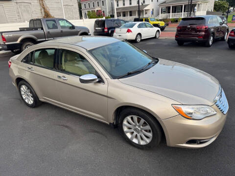 2014 Chrysler 200 Limited