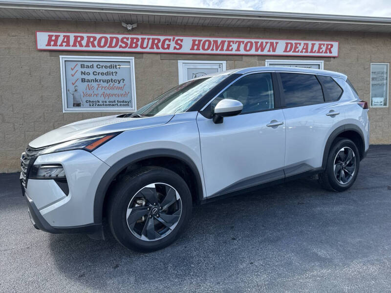 2024 Nissan Rogue SV's photo