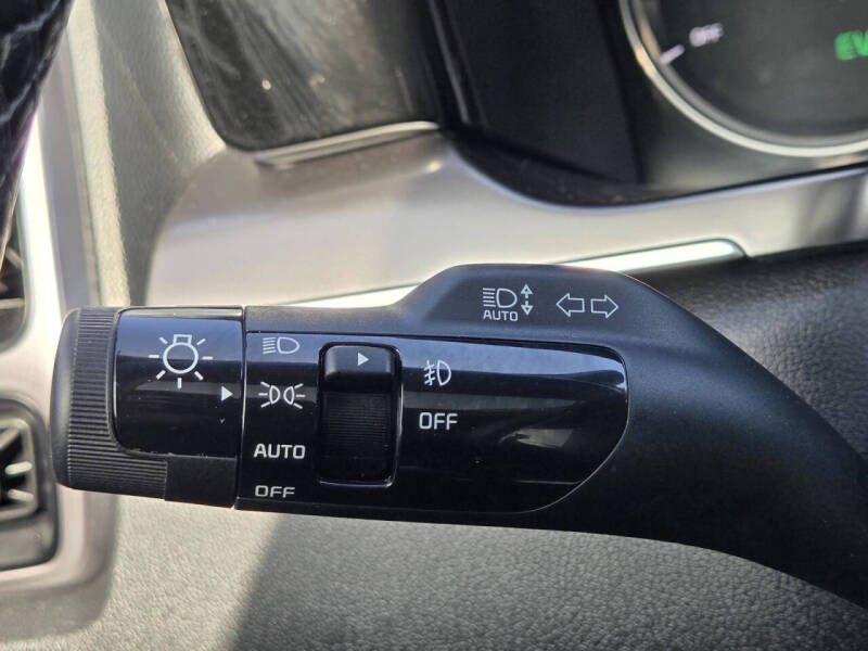 2023 Kia Sorento Hybrid EX