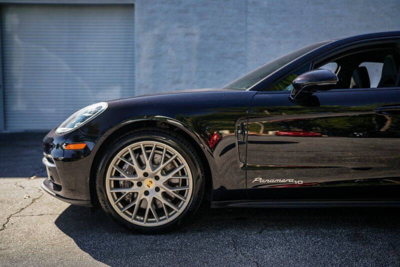 2020 Porsche Panamera