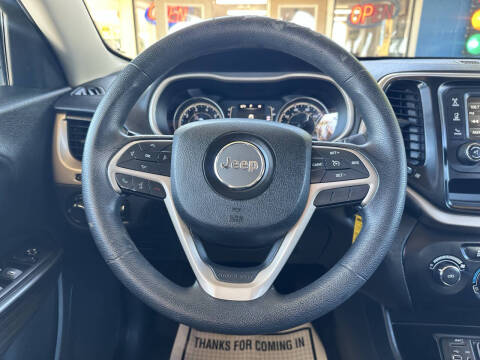 2015 Jeep Cherokee Sport