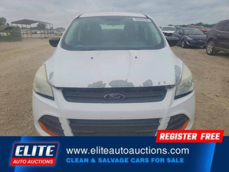 2016 Ford Escape S