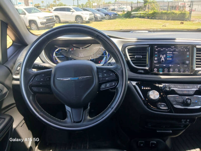 2019 Chrysler Pacifica Hybrid