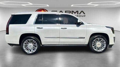 2017 Cadillac Escalade Platinum