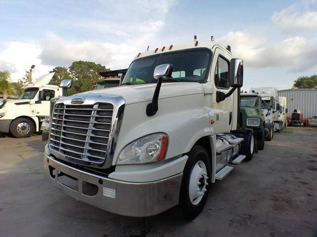 2016 Freightliner Cascadia