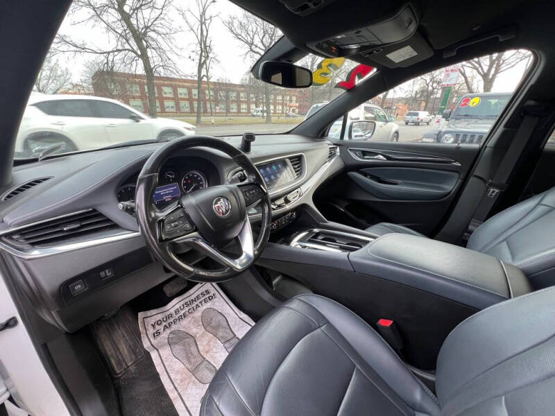 2023 Buick Enclave Essence