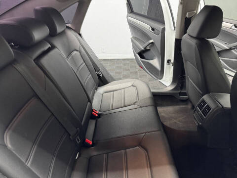 2021 Volkswagen Passat SE