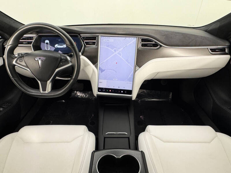 2017 Tesla Model S 90D