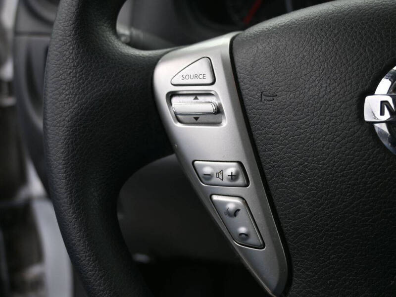 2019 Nissan Versa S Plus