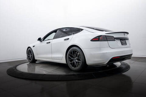 2022 Tesla Model S Plaid